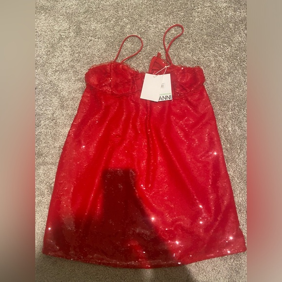 Ganni red sequins runway dress - Picture 7 of 9